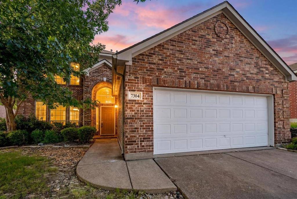 7304 Summit Parc Drive, Dallas, TX 75249
