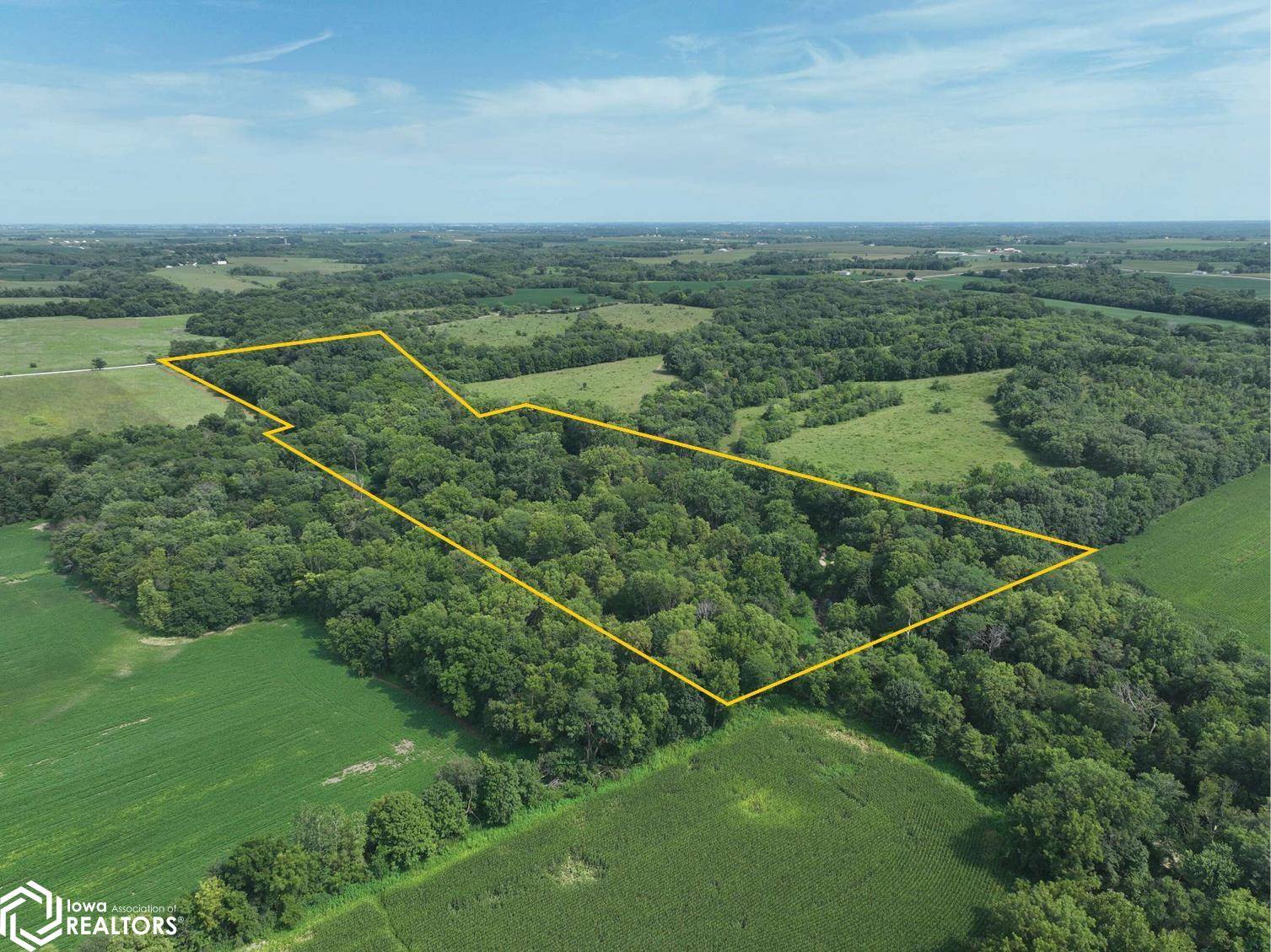 Clayton AVE, Wayland, IA 52654