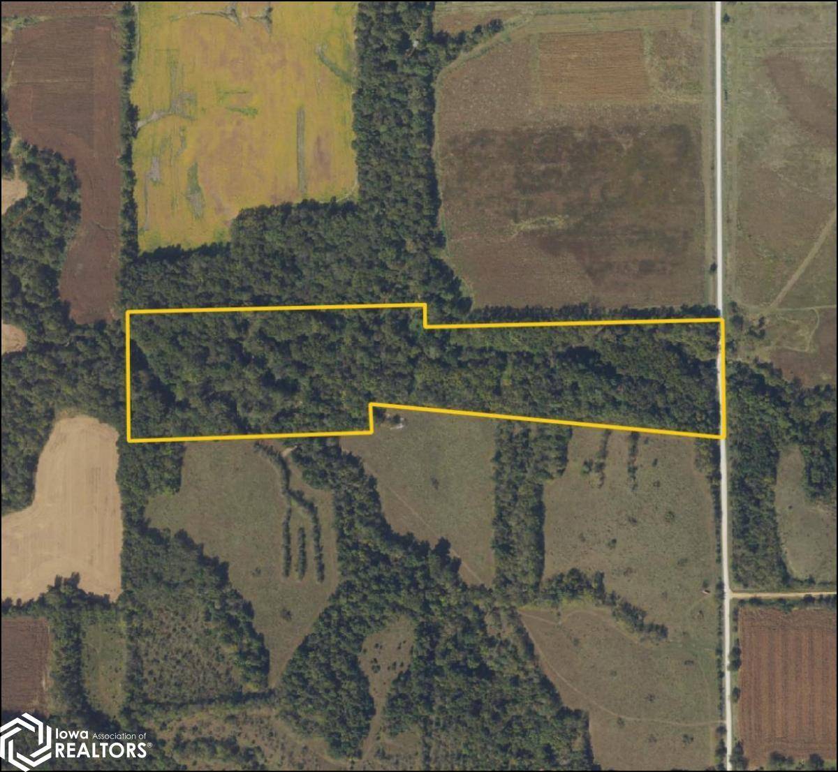 Clayton AVE, Wayland, IA 52654