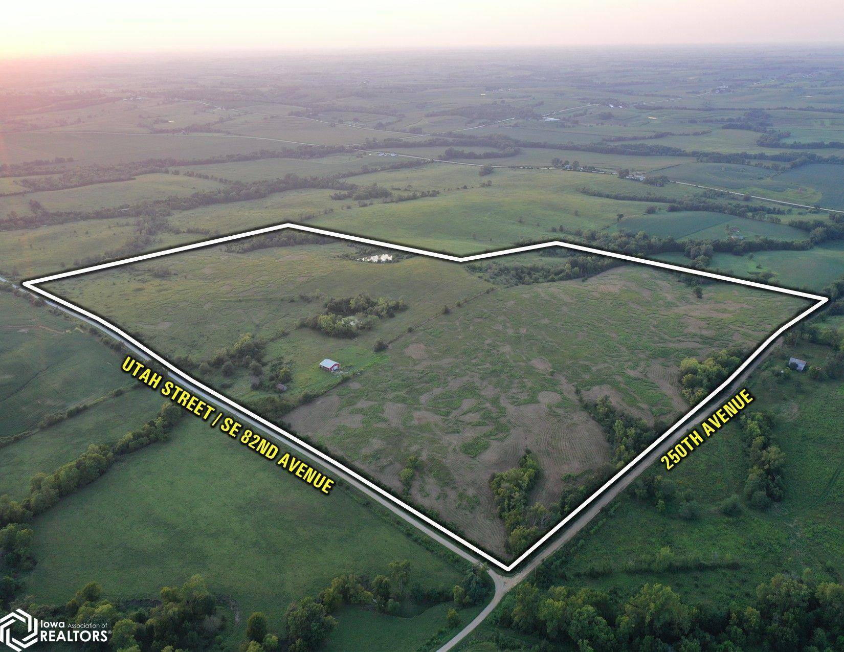 Utah ST, Lacona, IA 50139