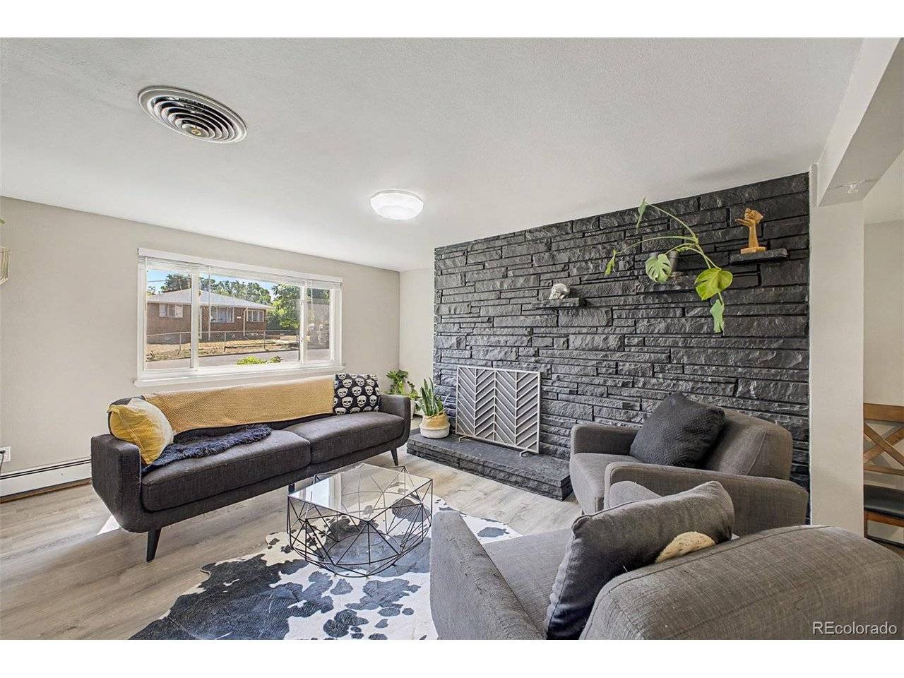 5481 Beach, Denver, CO 80221