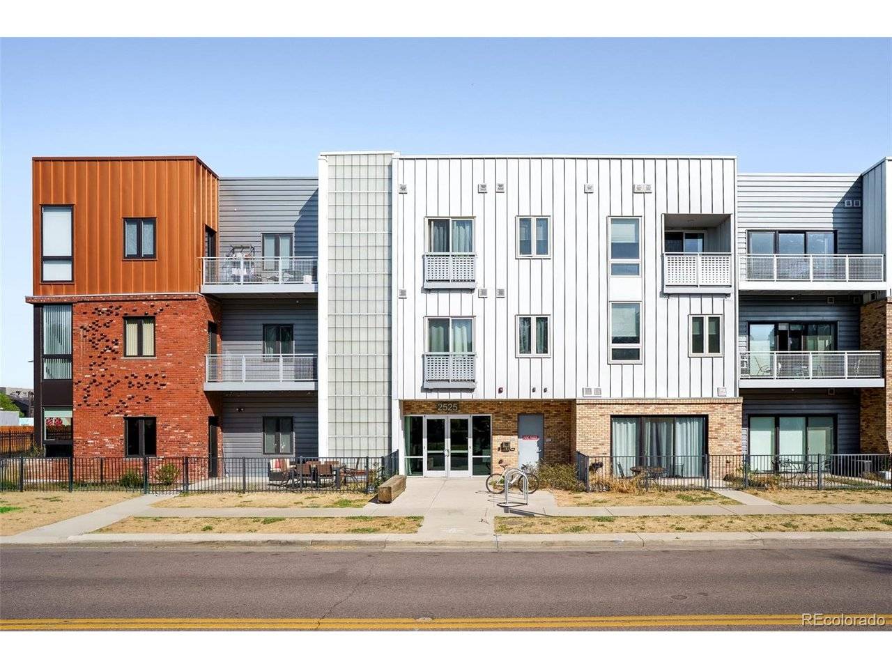 2525 Arapahoe #RD114, Denver, CO 80205