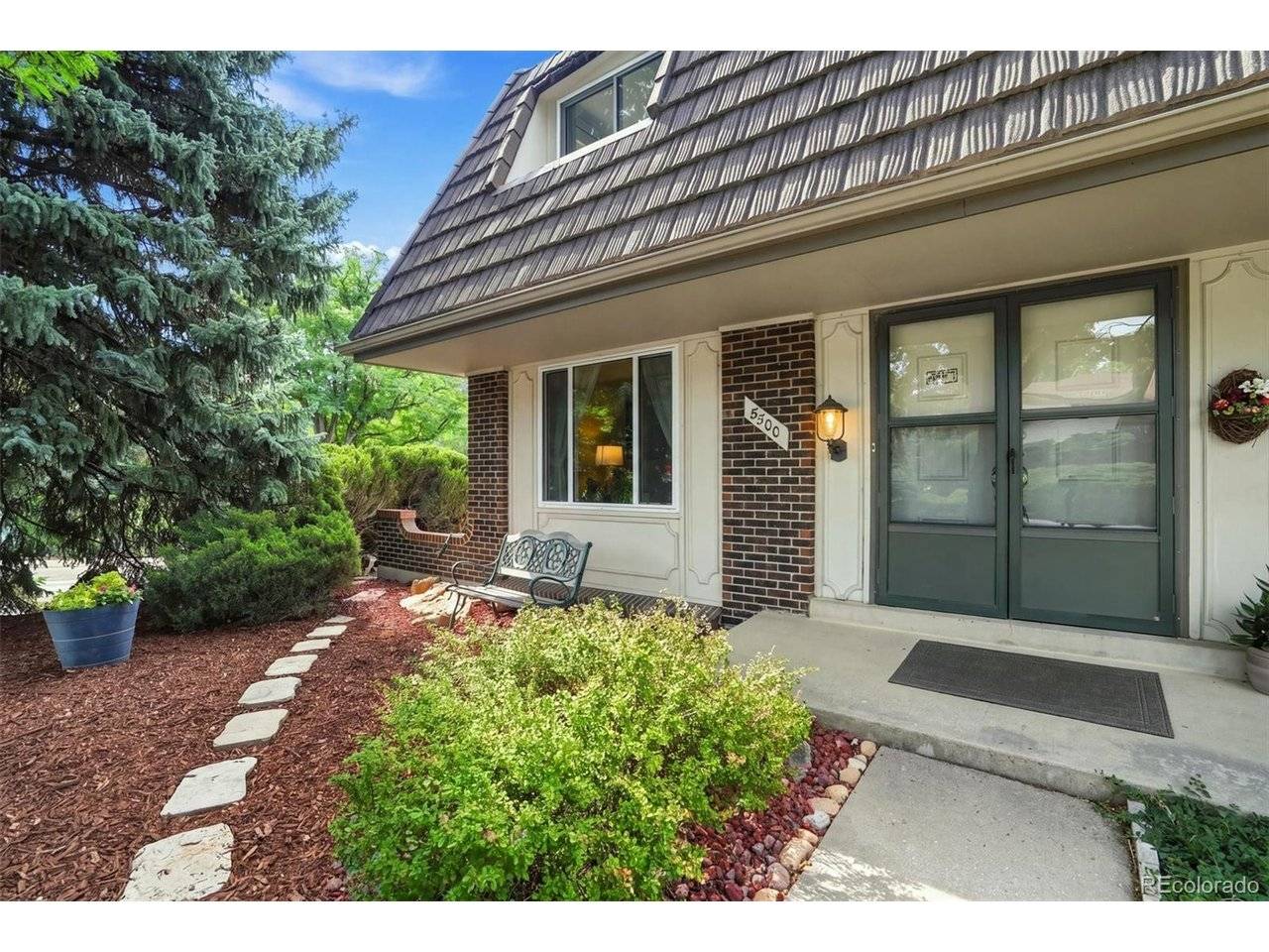 8300 W Baker, Lakewood, CO 80227