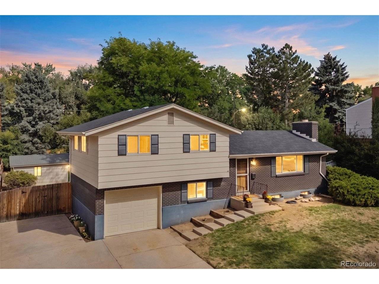 6256 S Cook, Centennial, CO 80121