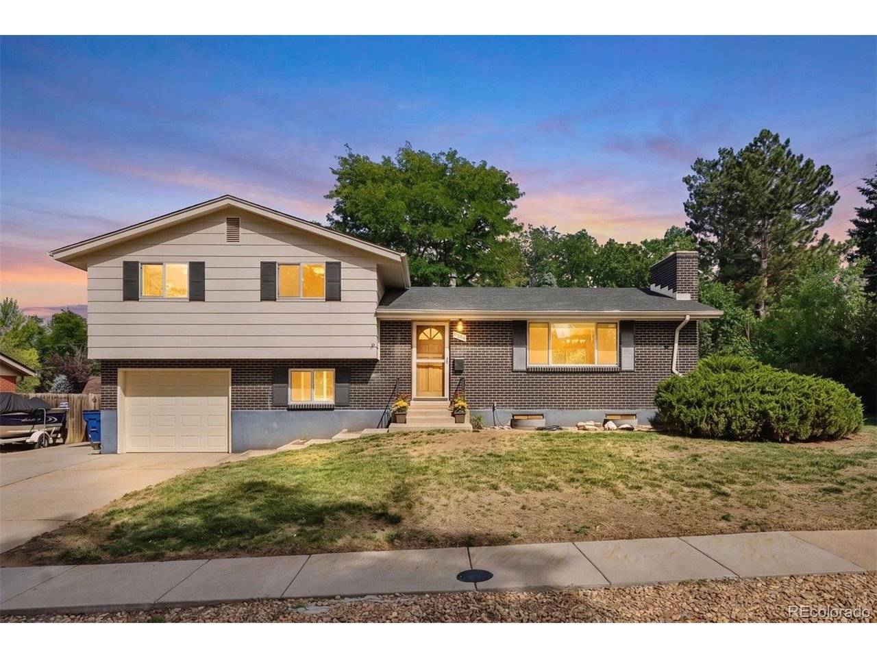 6256 S Cook, Centennial, CO 80121