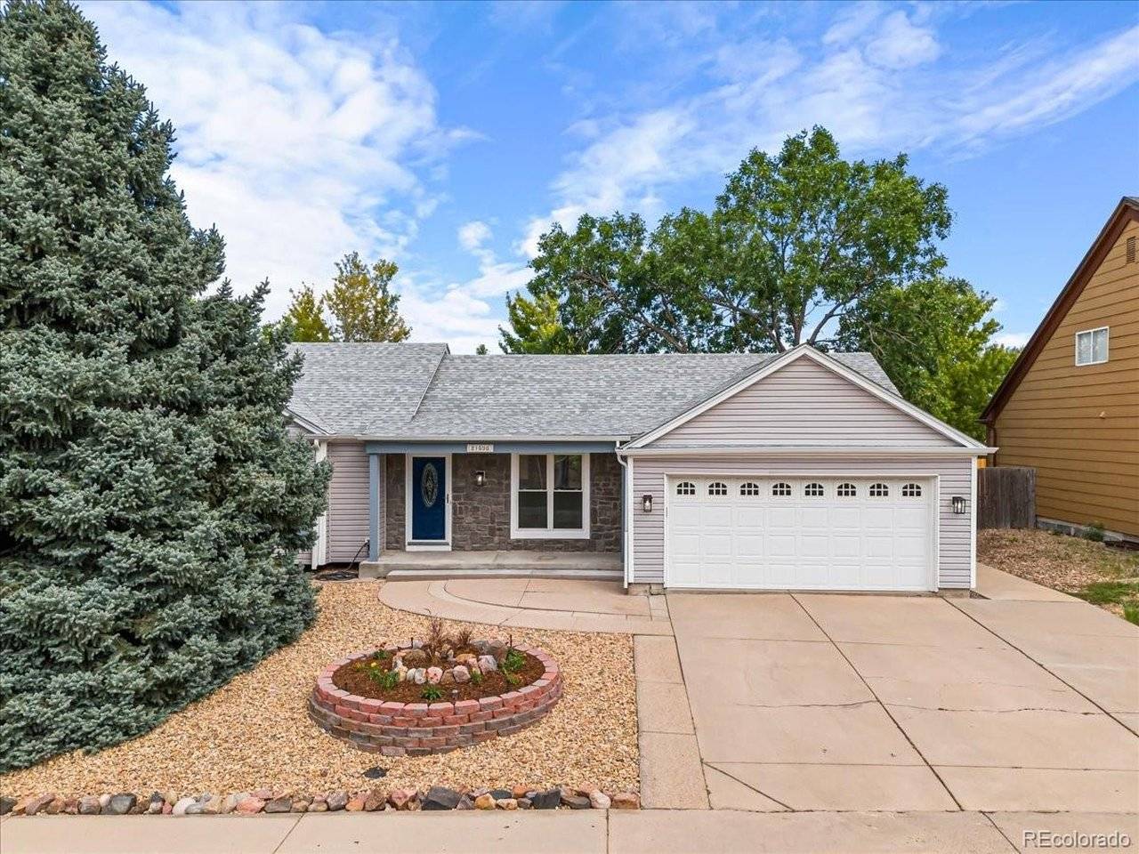 21698 E Powers, Aurora, CO 80015