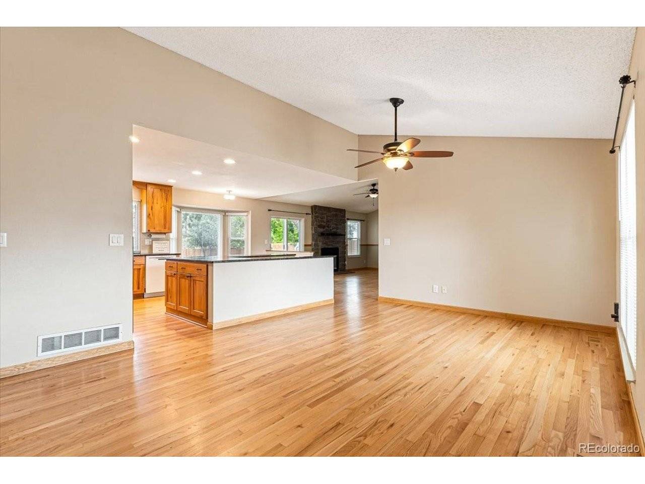 21698 E Powers, Aurora, CO 80015