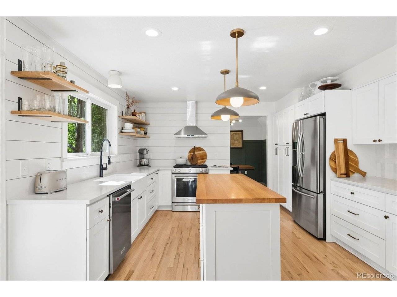 9676 Promenade, Highlands Ranch, CO 80126