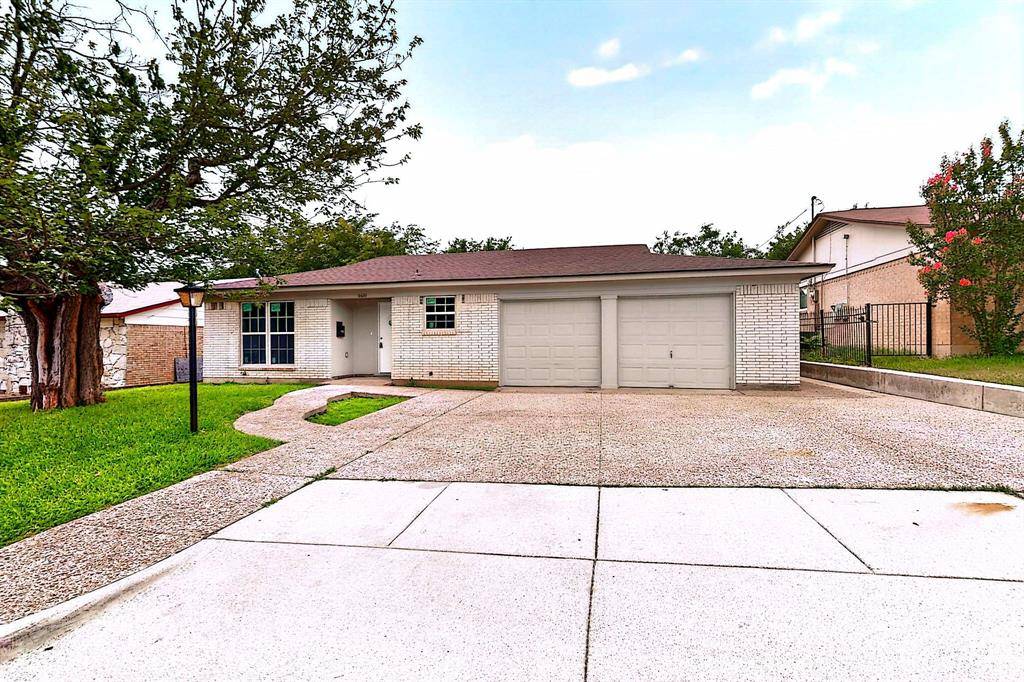 6600 Cervantes Avenue, Fort Worth, TX 76133