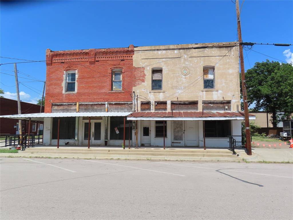 307 N Main Street, Kemp, TX 75143