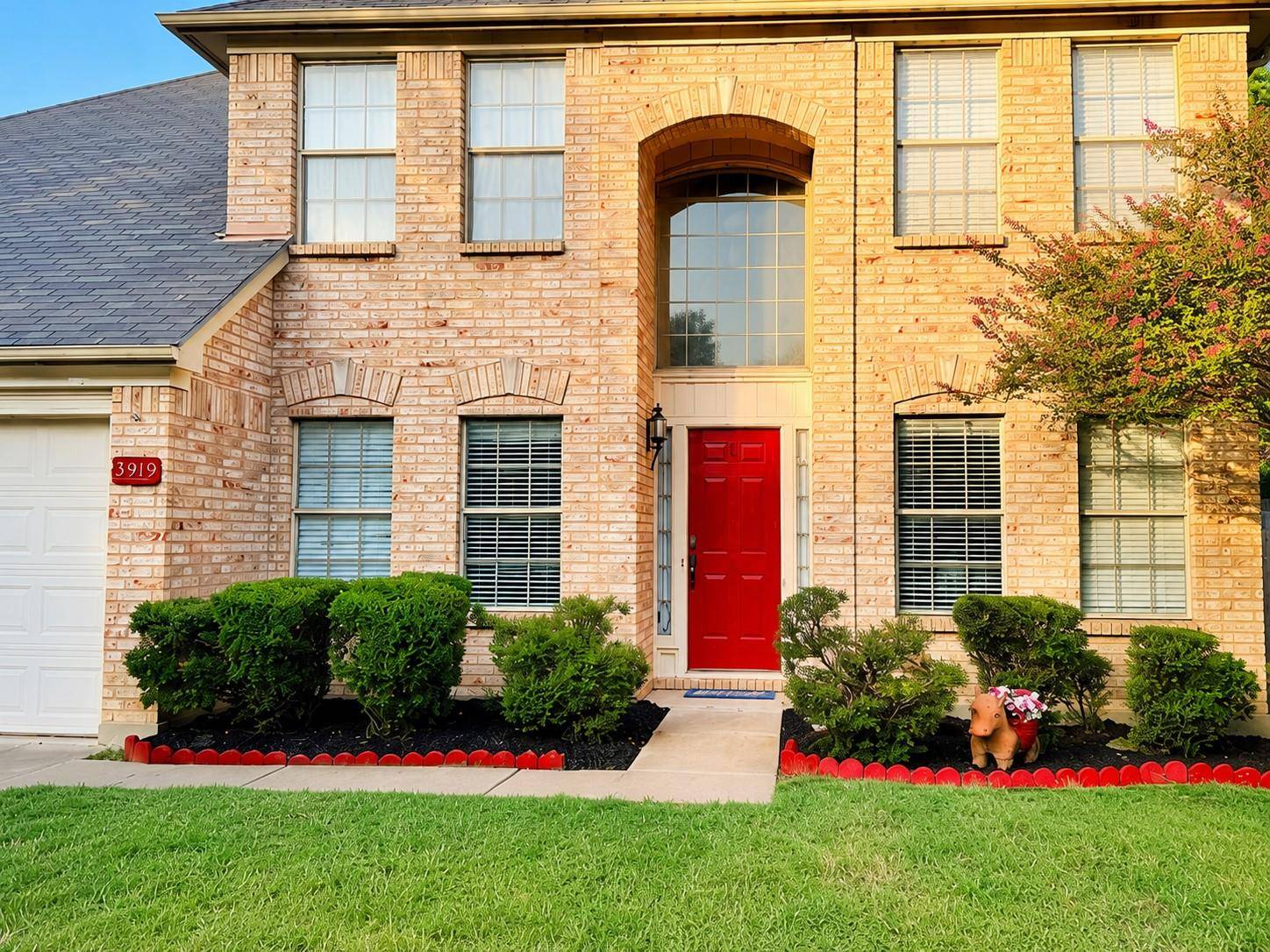 3919 Eagles Nest ST, Round Rock, TX 78665