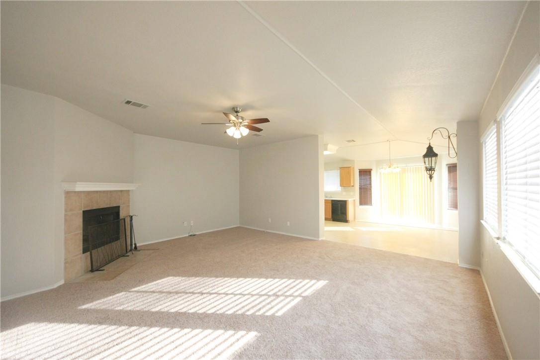 2001 Charlotte WAY, Round Rock, TX 78664