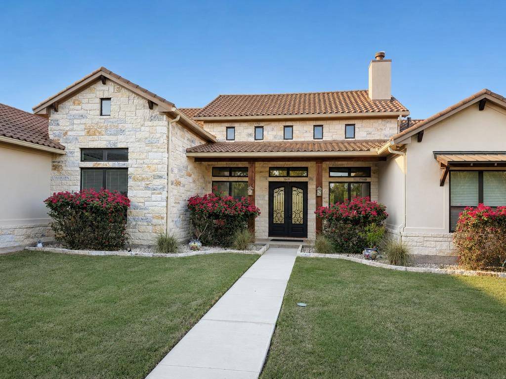 645 Strada Luca, Florence, TX 76527