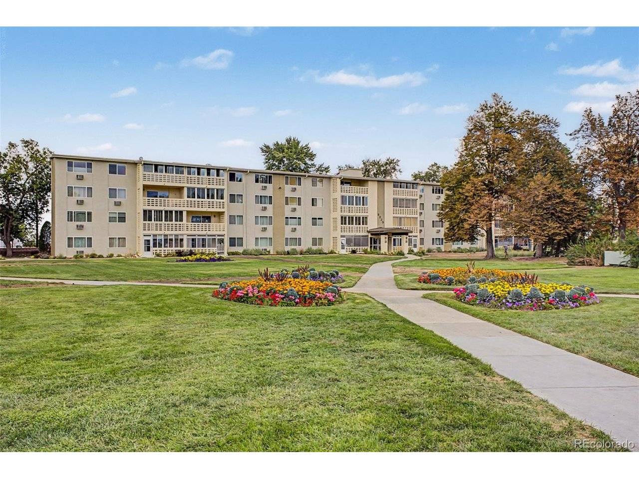 9335 E Center #9B, Denver, CO 80247