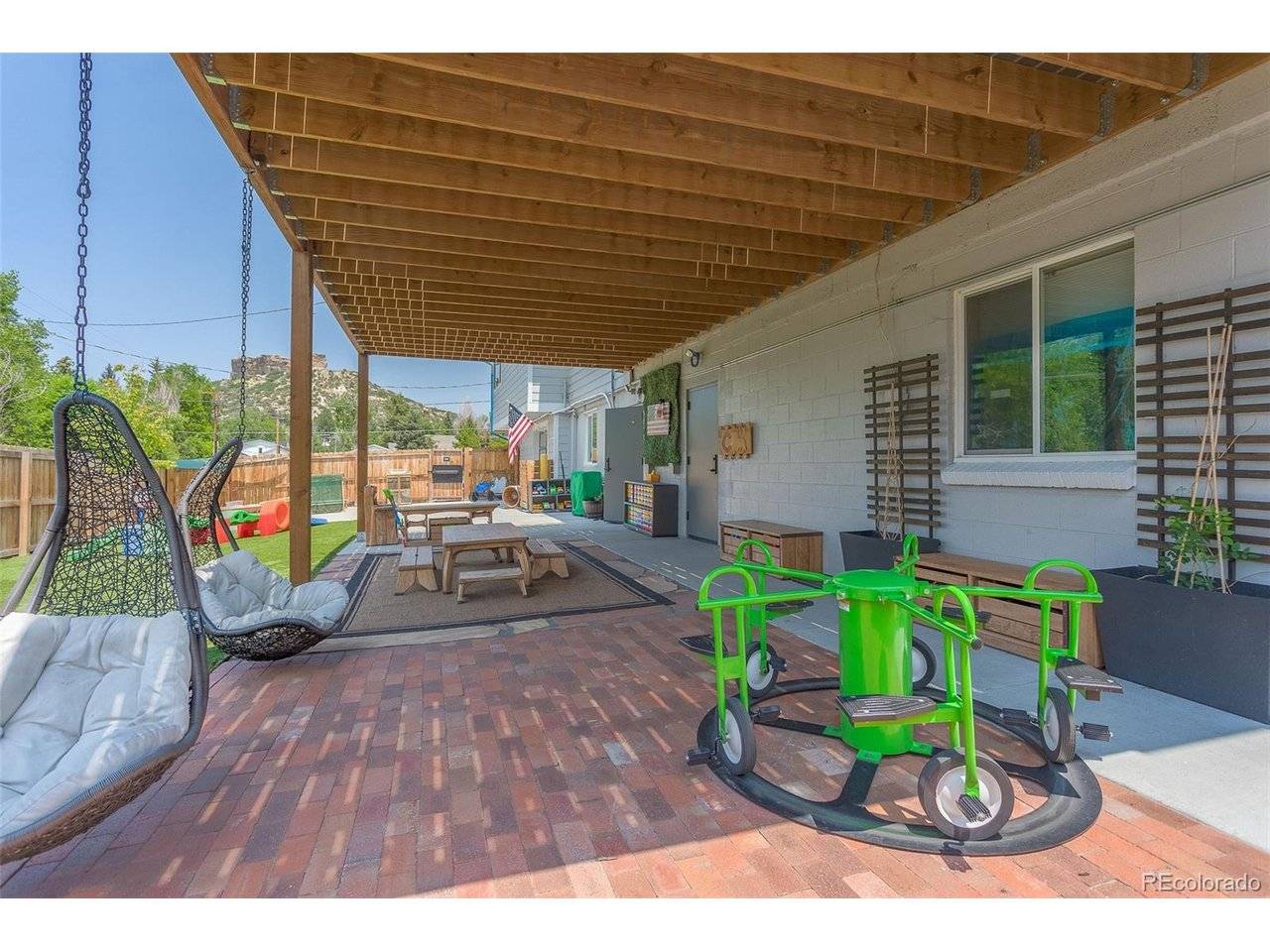 399 N Gilbert, Castle Rock, CO 80104
