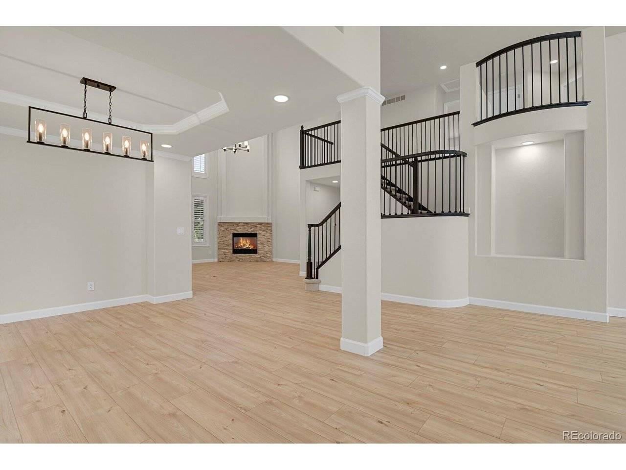 9267 S Cedar Hill, Lone Tree, CO 80124