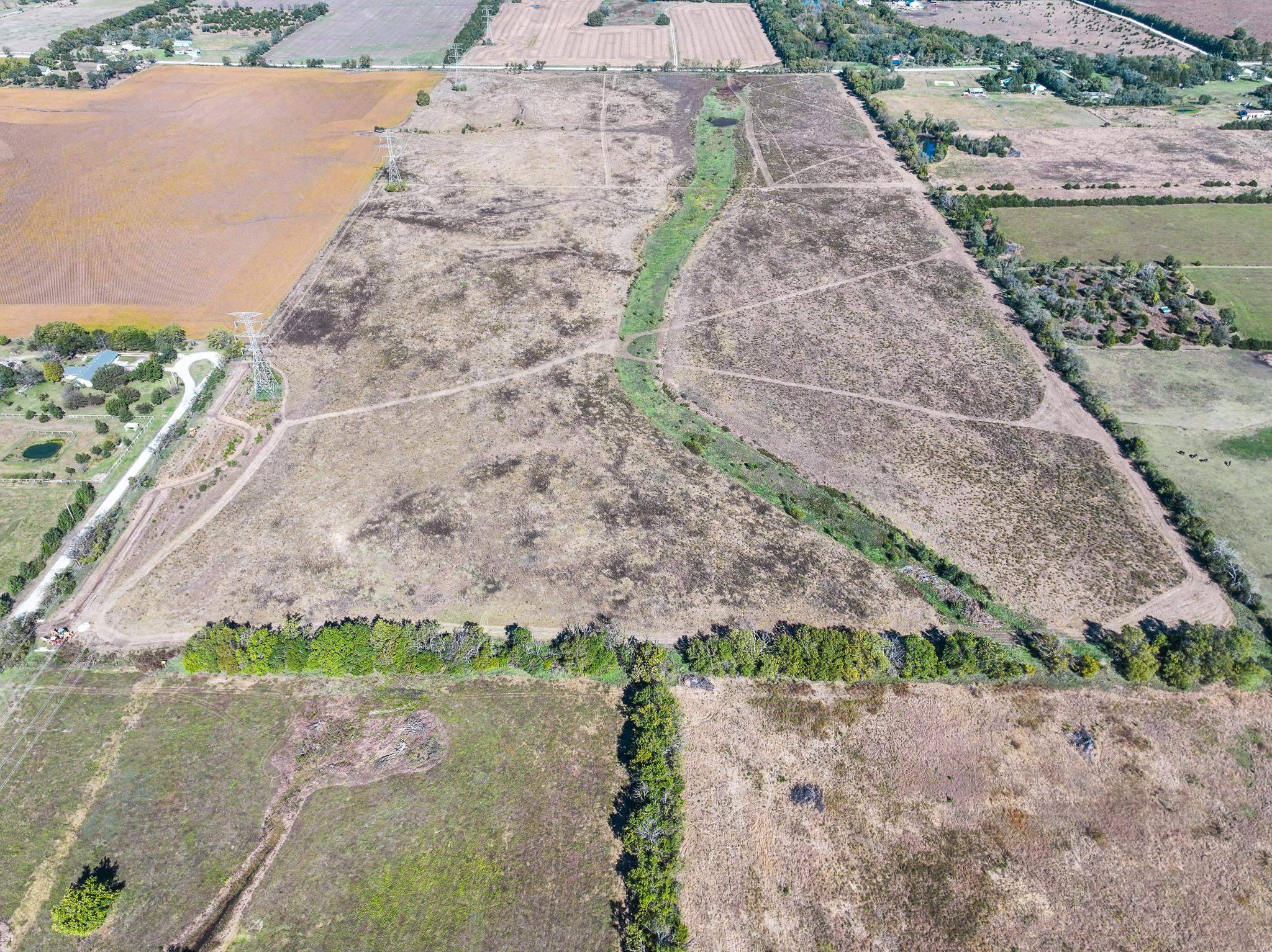 00000 SW Mulberry Road, Rose Hill, KS 67133