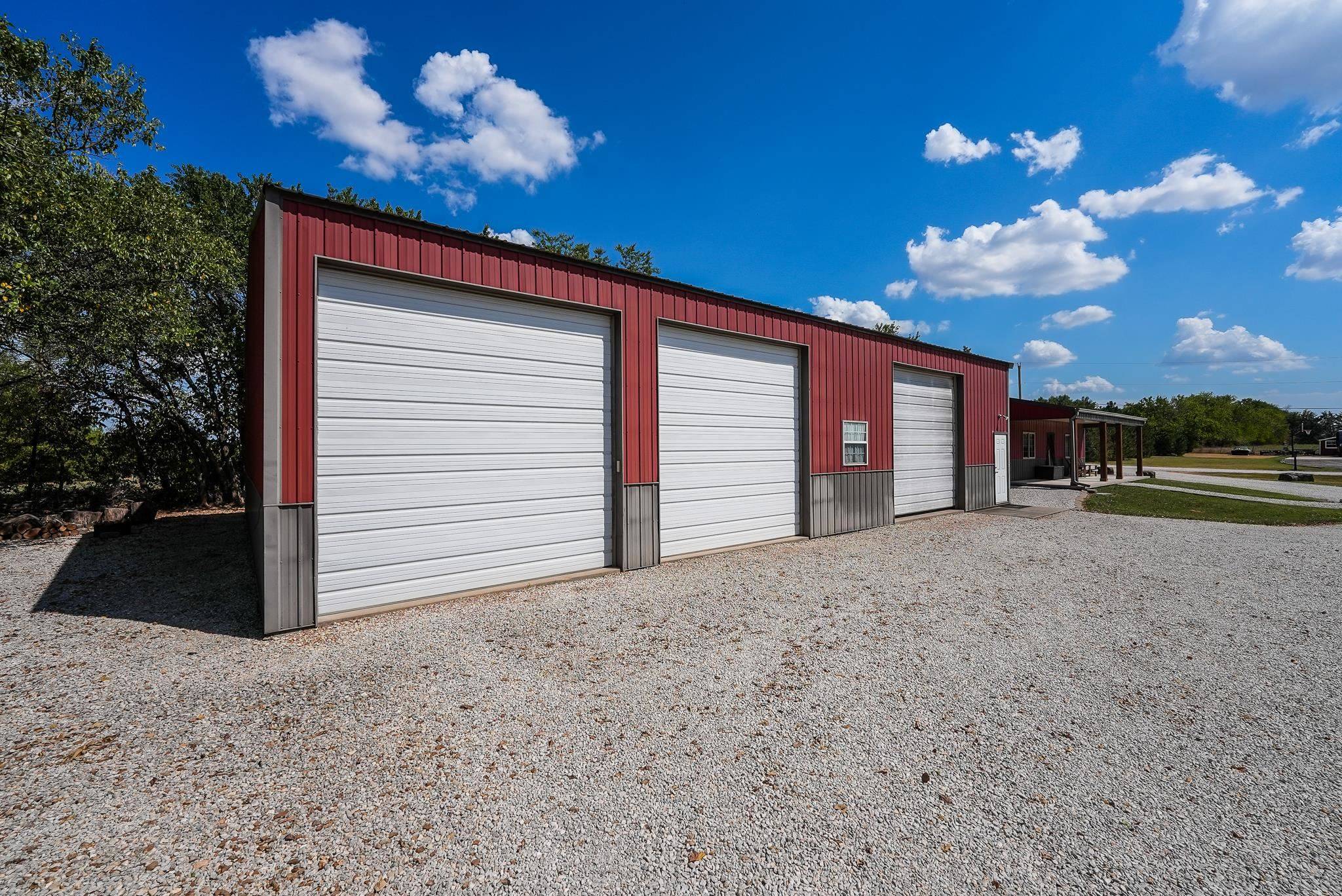 102 Mays, Winfield, KS 67156