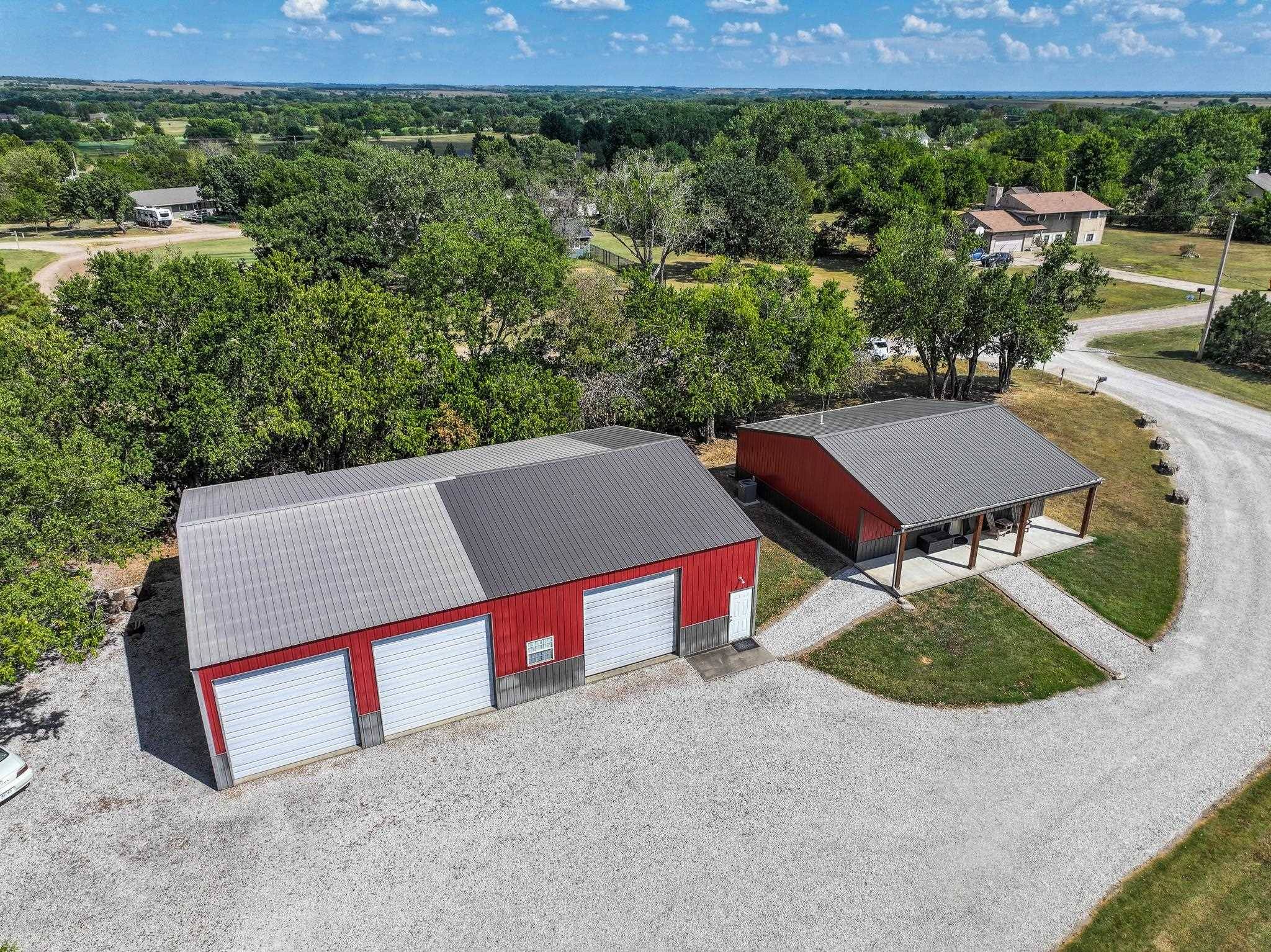 102 Mays, Winfield, KS 67156