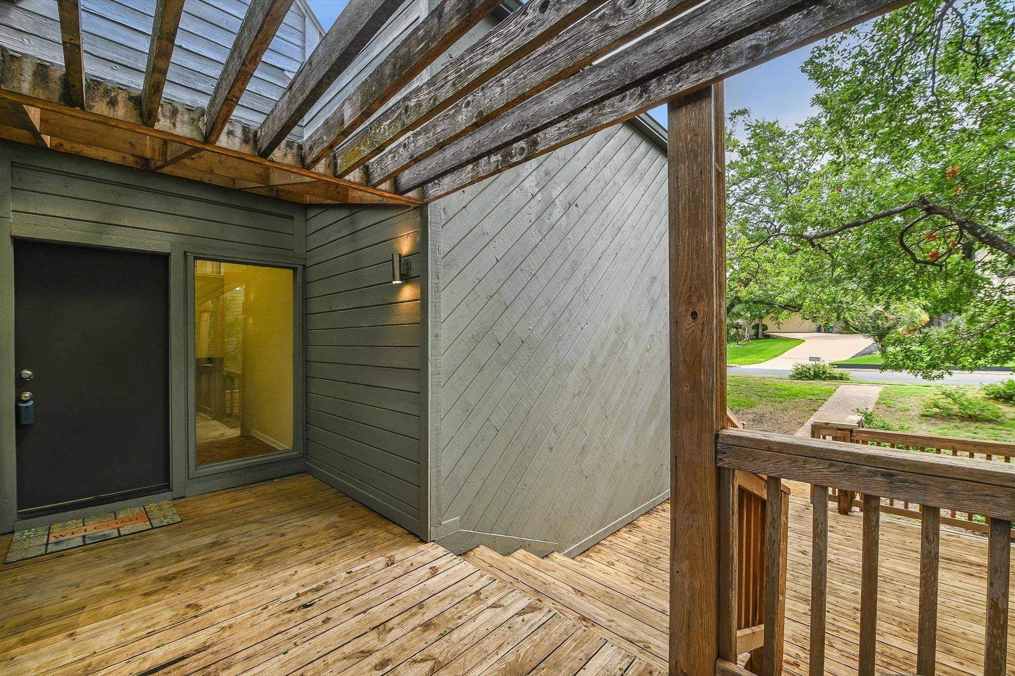 8804 Mountain Path CIR, Austin, TX 78759