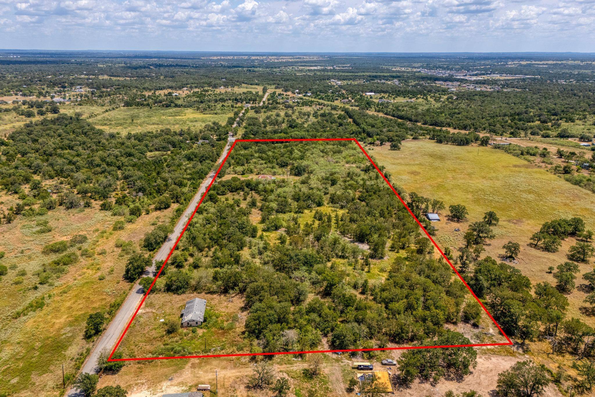 448 Jenkins RD, Cedar Creek, TX 78612