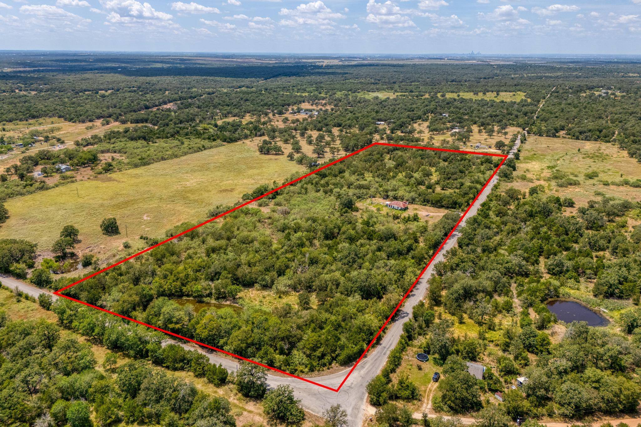 448 Jenkins RD, Cedar Creek, TX 78612