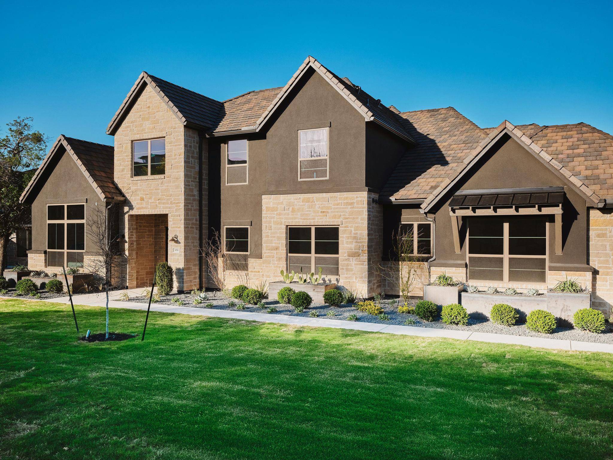 959 Flagtop CT, Lakeway, TX 78738