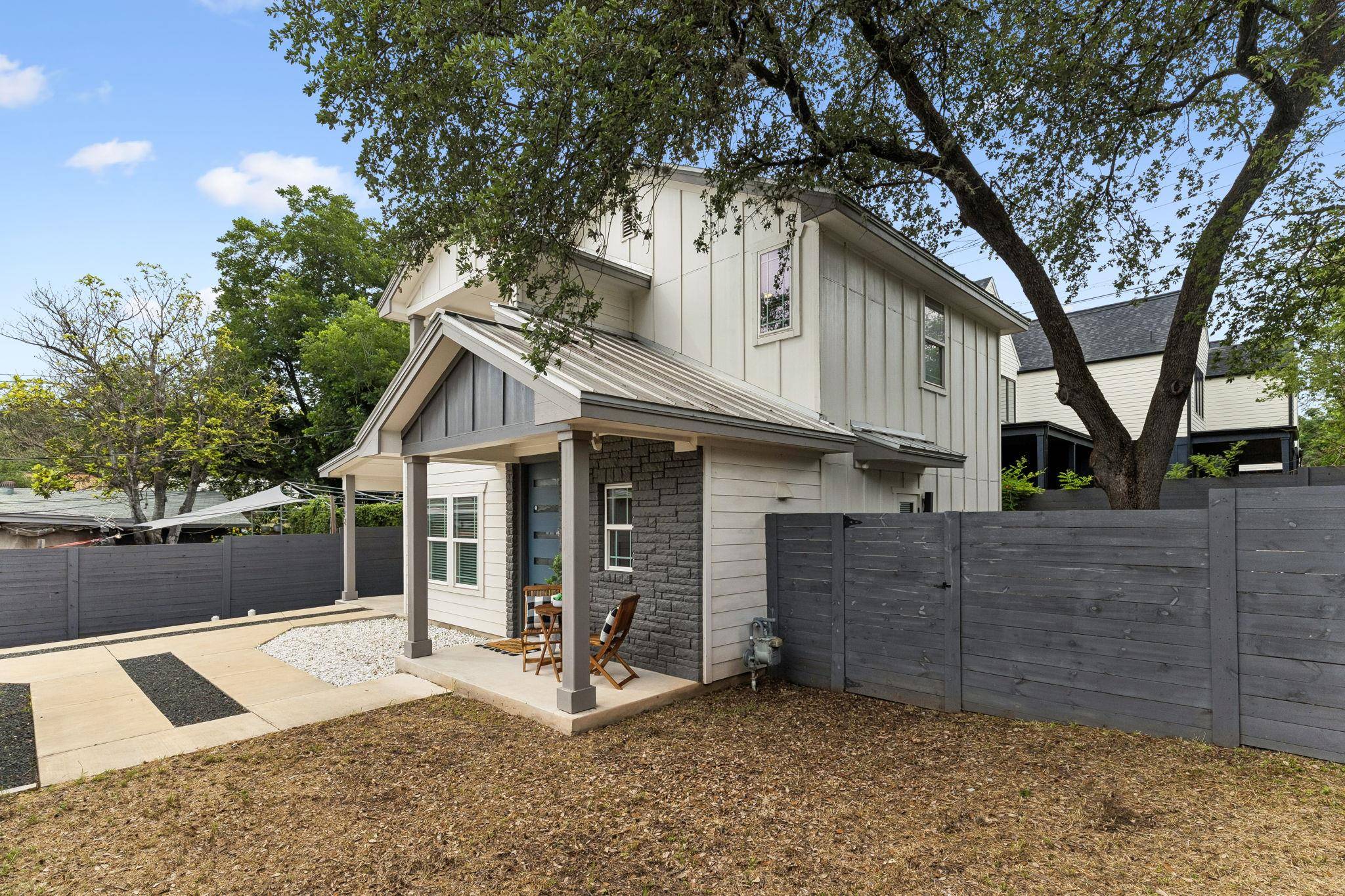 806 Philco DR #2, Austin, TX 78745