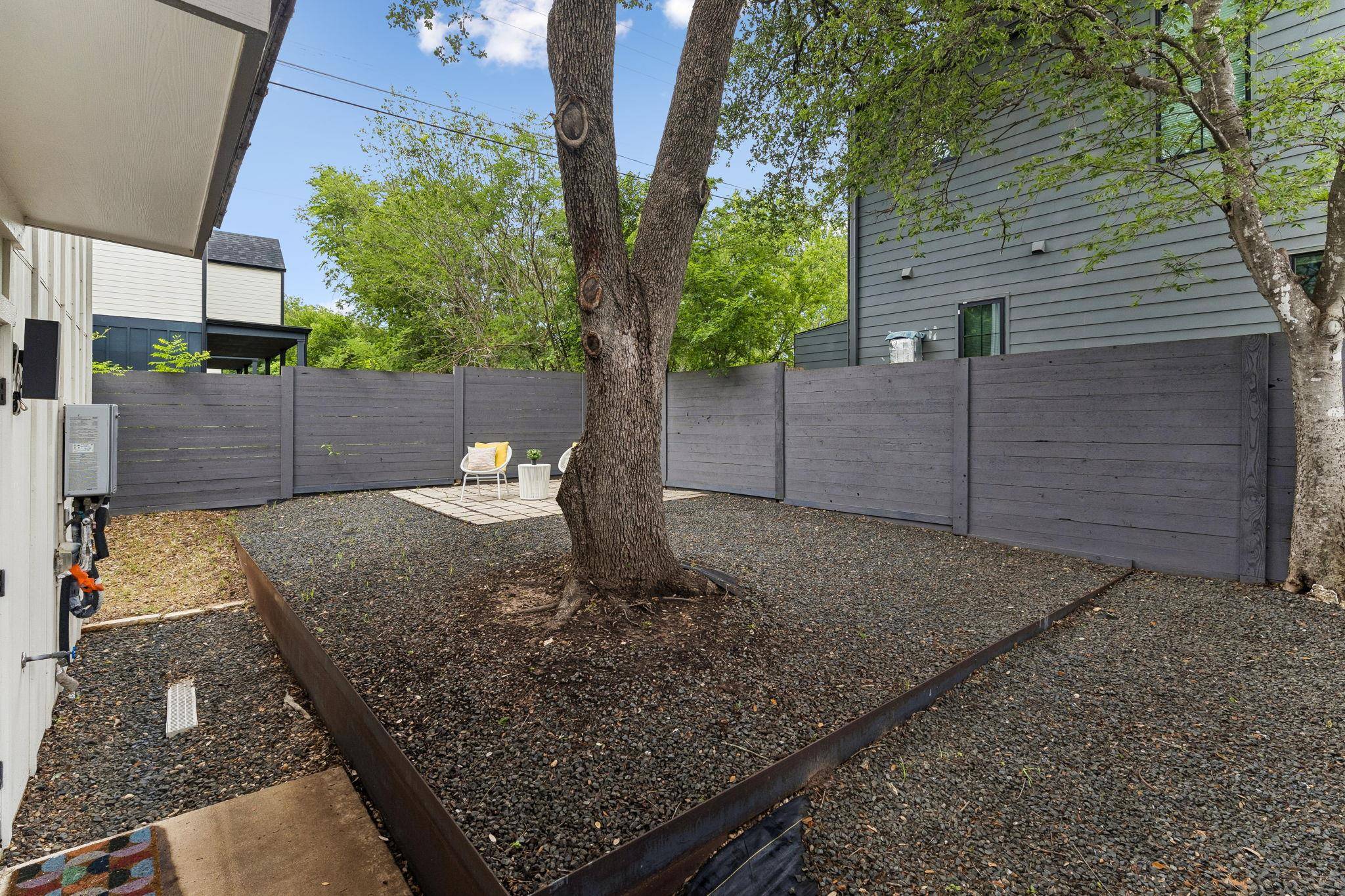 806 Philco DR #2, Austin, TX 78745