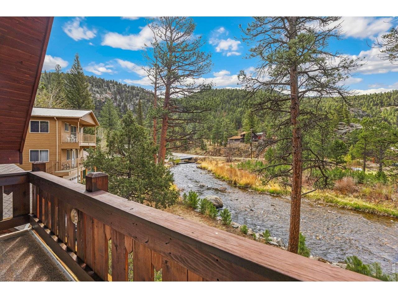 119 Berthoud Dale, Drake, CO 80515