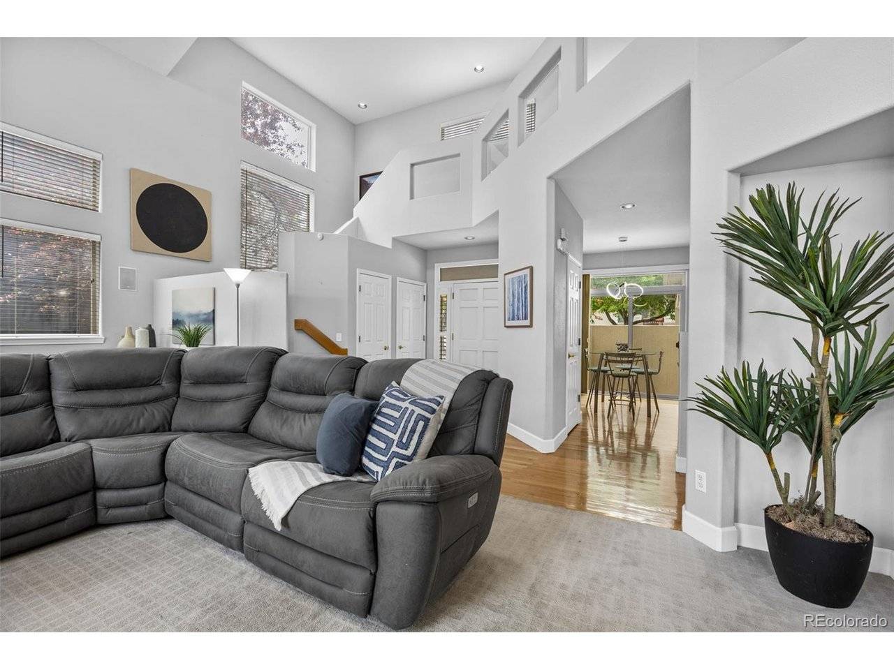 9647 E Arbor, Englewood, CO 80111