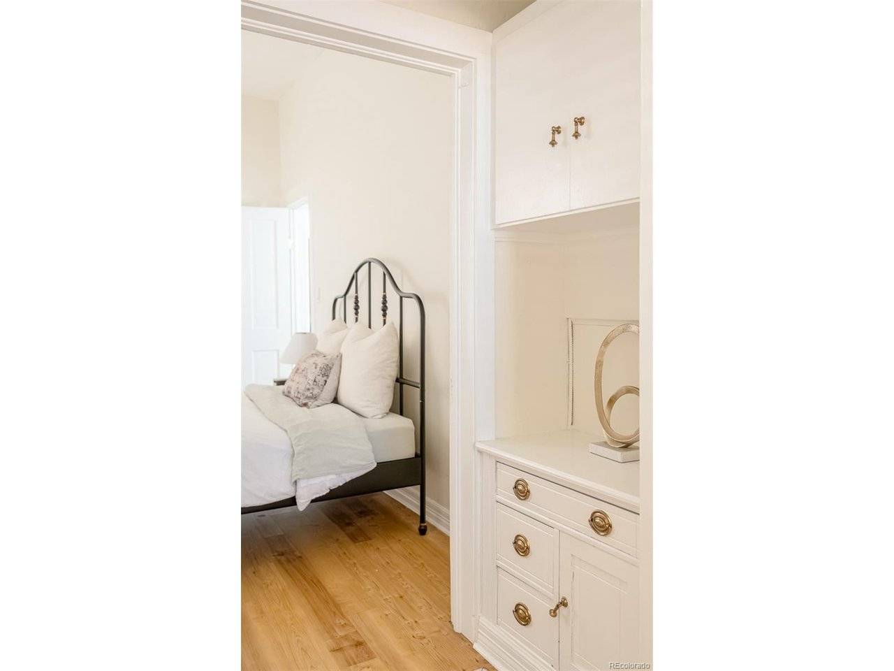 9 S Pennsylvania, Denver, CO 80209