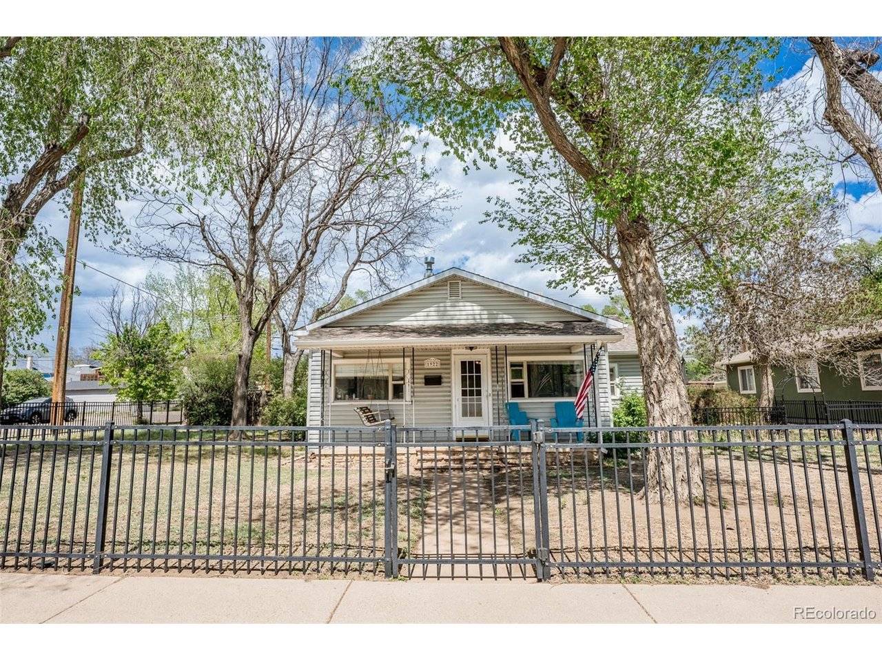 1922 W Cucharras, Colorado Springs, CO 80904