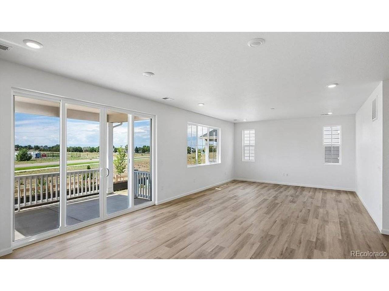 4162 Runyon Lake, Brighton, CO 80601