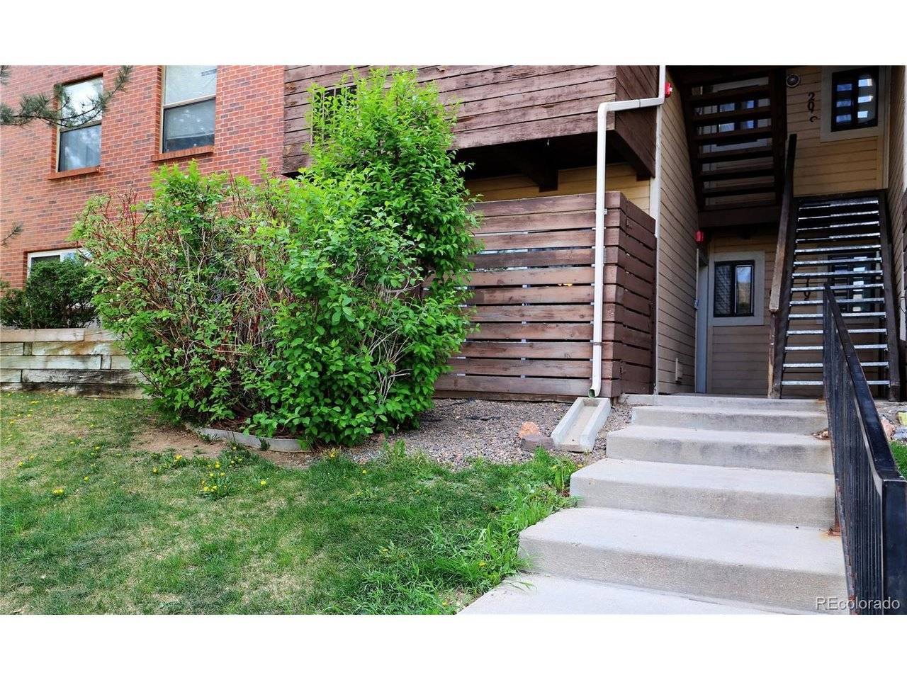 15594 E Arizona #106, Aurora, CO 80017