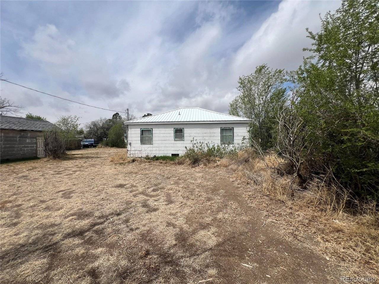 324 Elm, Arriba, CO 80804