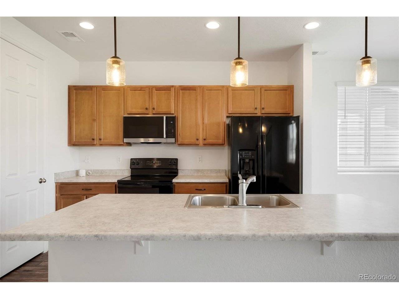 6318 Vista Cliff, Castle Rock, CO 80104