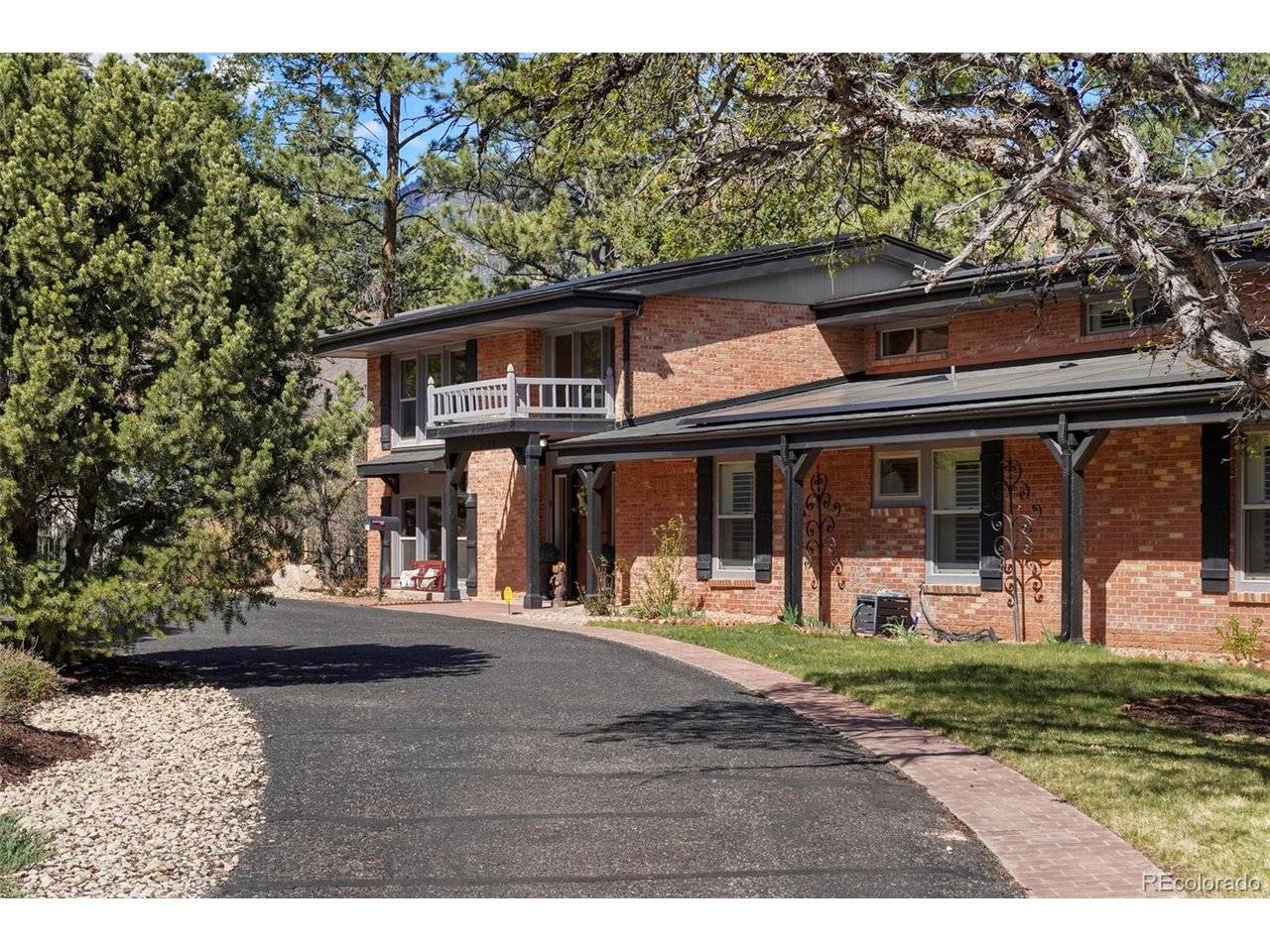 1660 Mesa, Colorado Springs, CO 80906