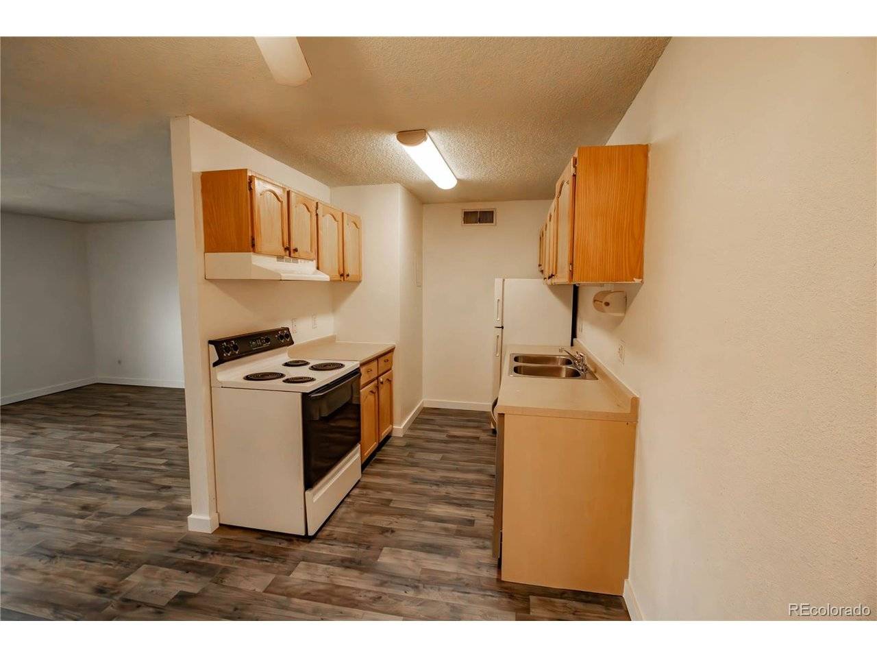 10211 Ura #9-308, Thornton, CO 80260