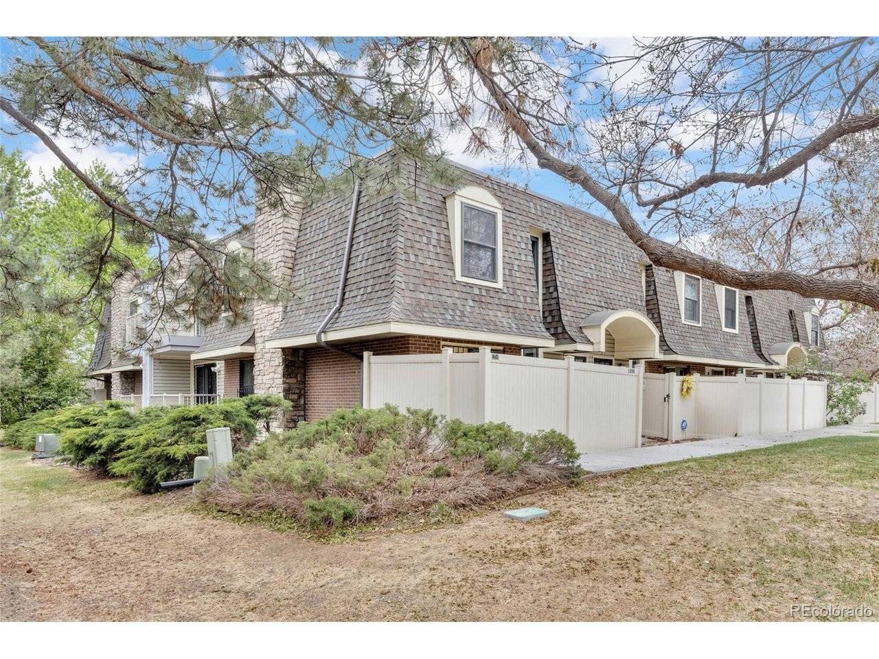 1350 S Idalia #D, Aurora, CO 80017