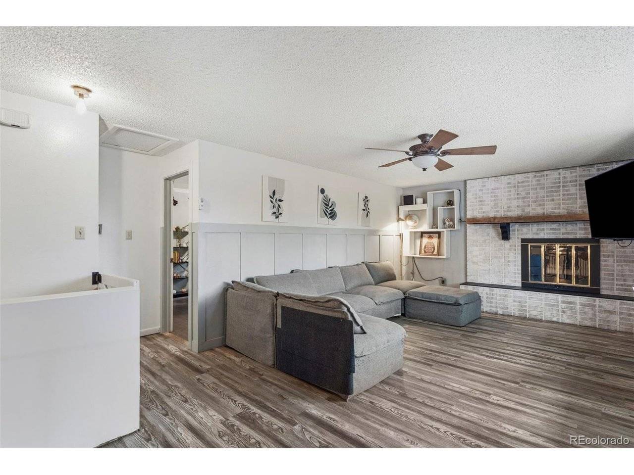2327 Condor, Colorado Springs, CO 80909