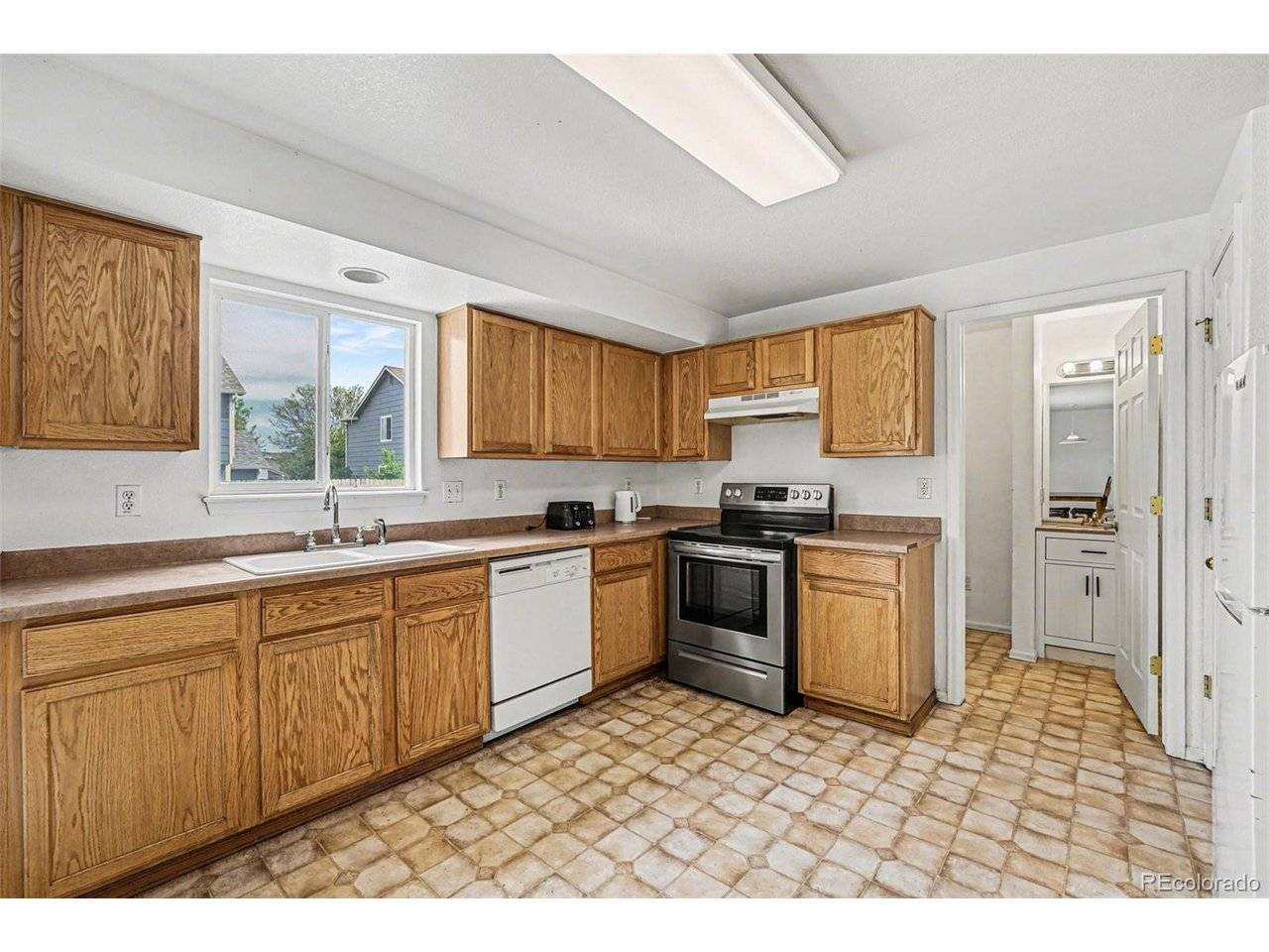 10647 E 112th, Commerce City, CO 80640