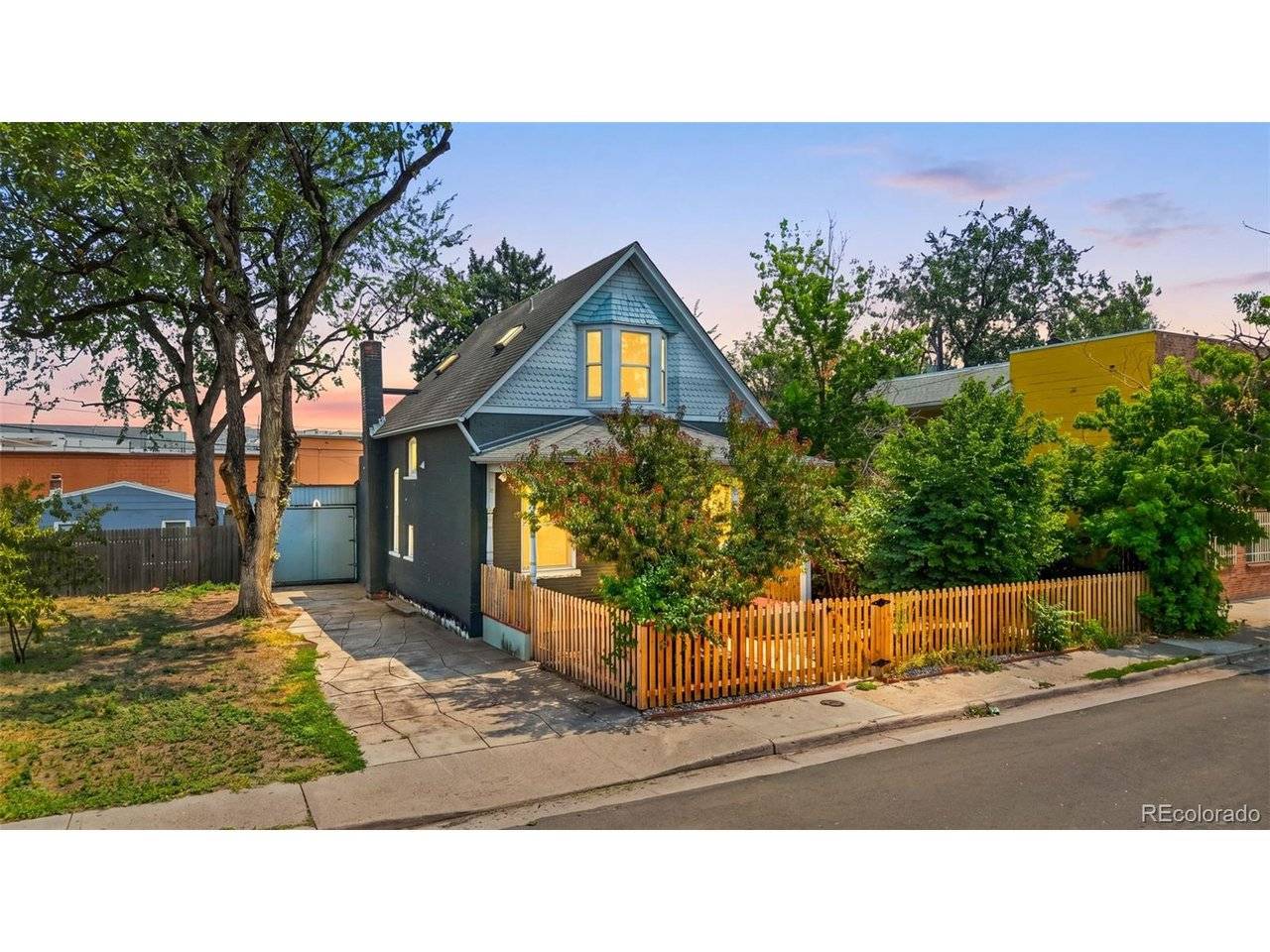 1580 Dallas, Aurora, CO 80010