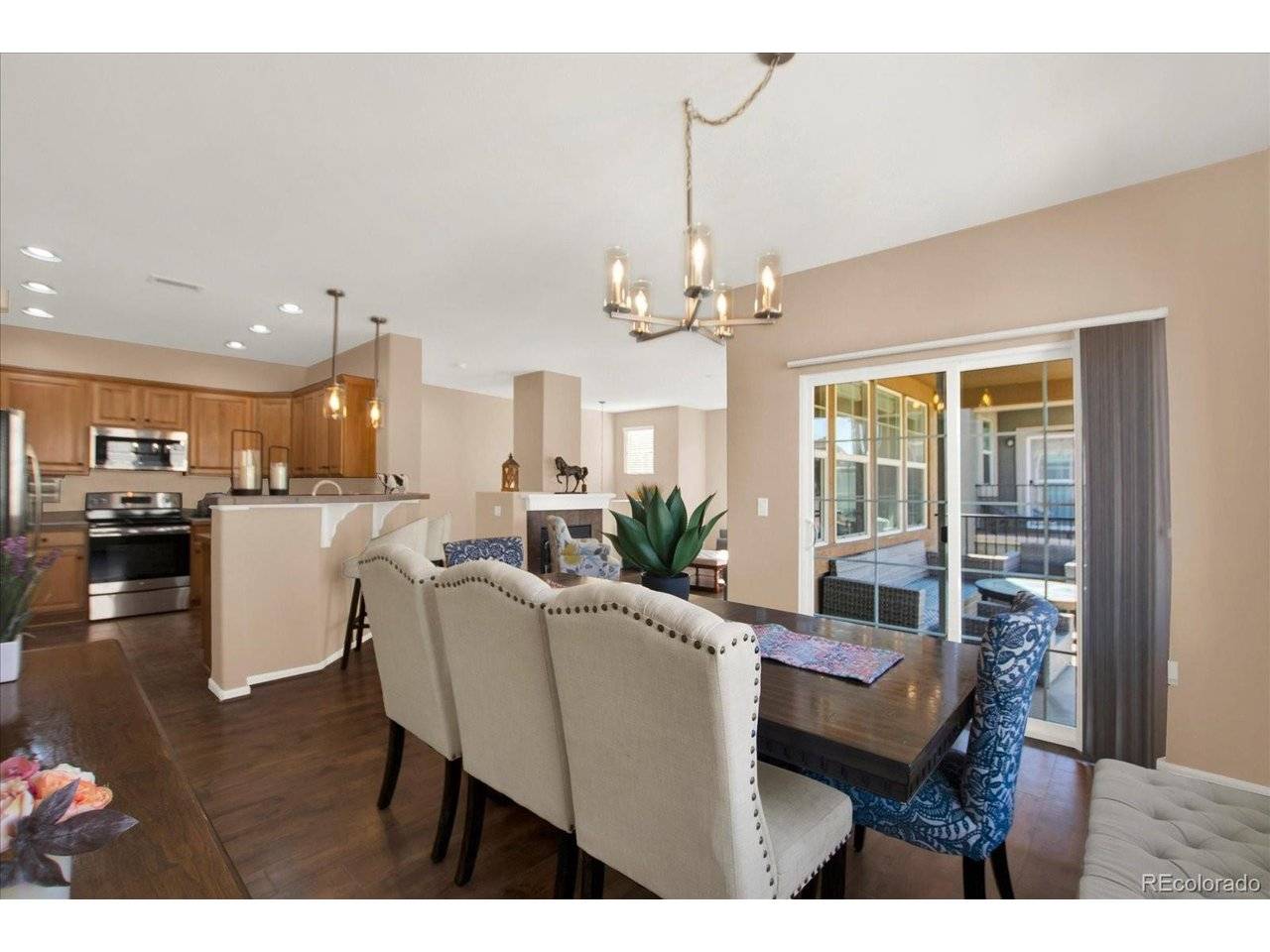 9451 Elmhurst #A, Highlands Ranch, CO 80129