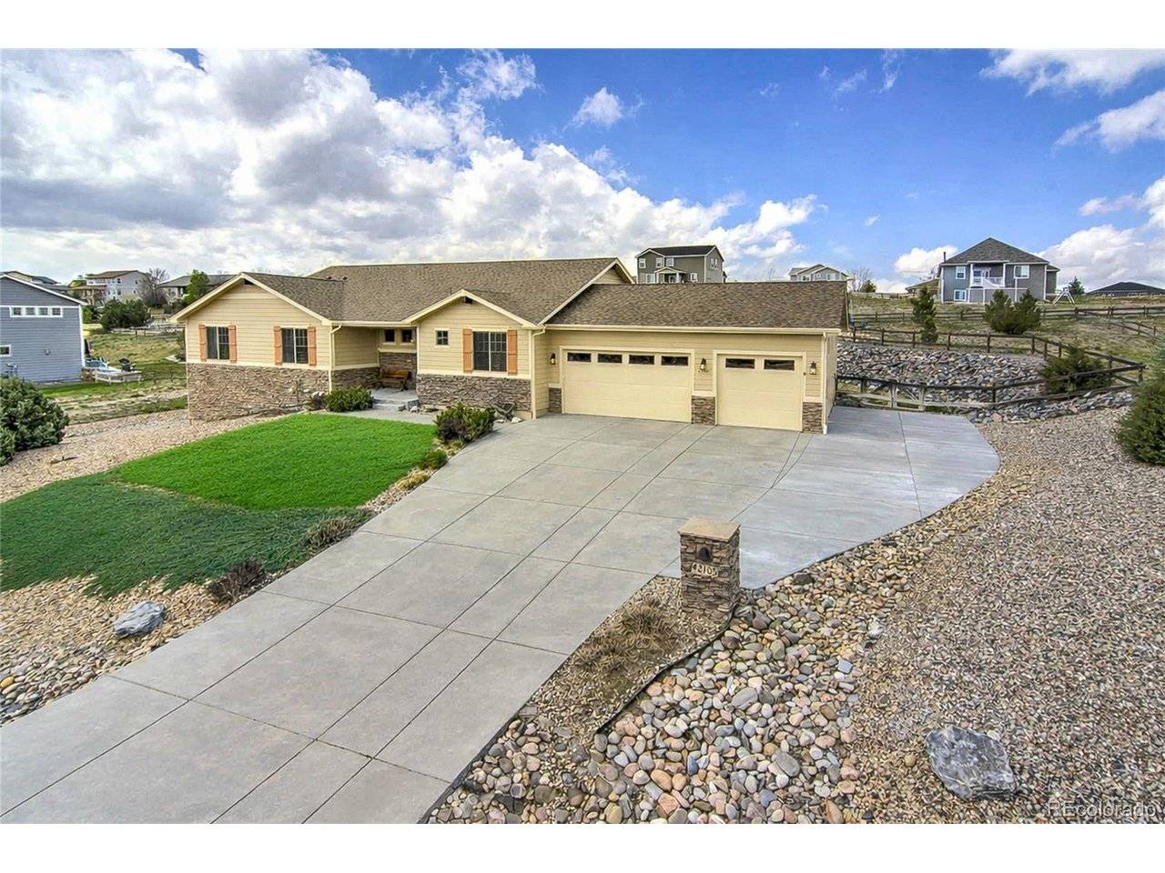42105 Plantation, Elizabeth, CO 80107