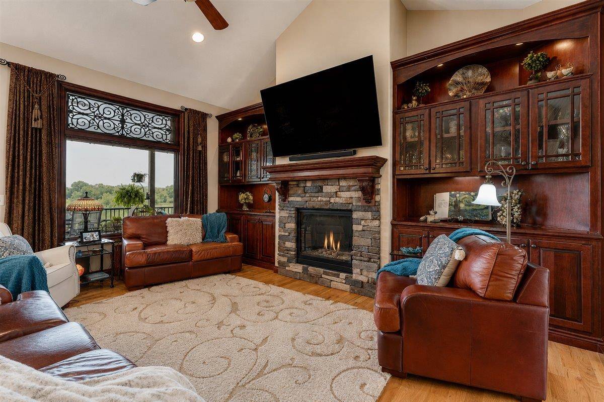 9721 W WESTLAKES CT., Wichita, KS 67205-5257