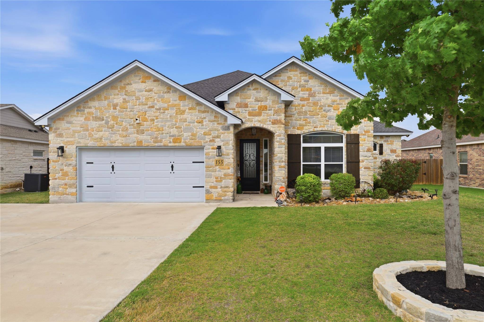 133 Greg LN, Jarrell, TX 76537