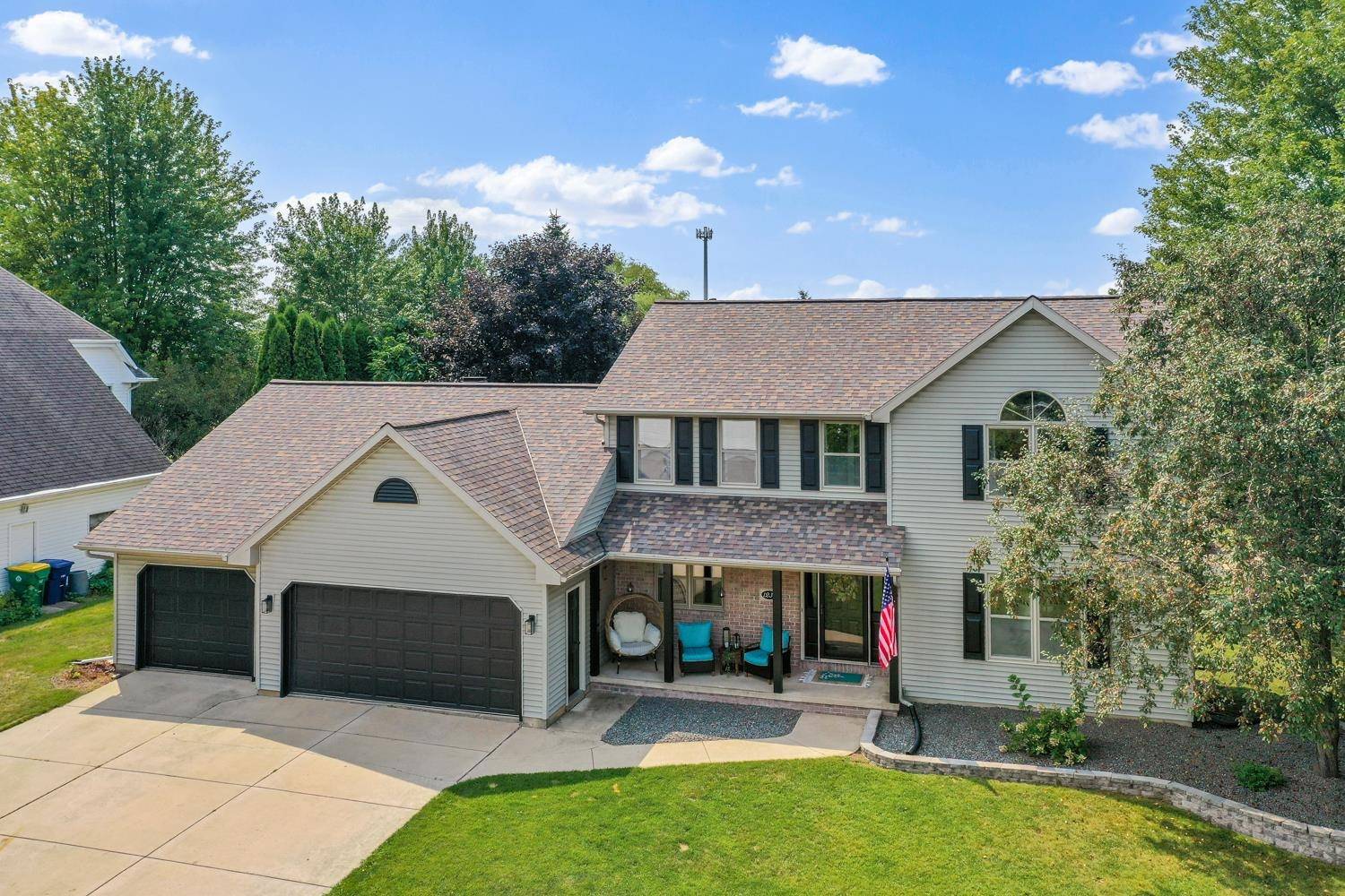 1236 BENJAMIN CT, Green Bay, WI 54311-5549
