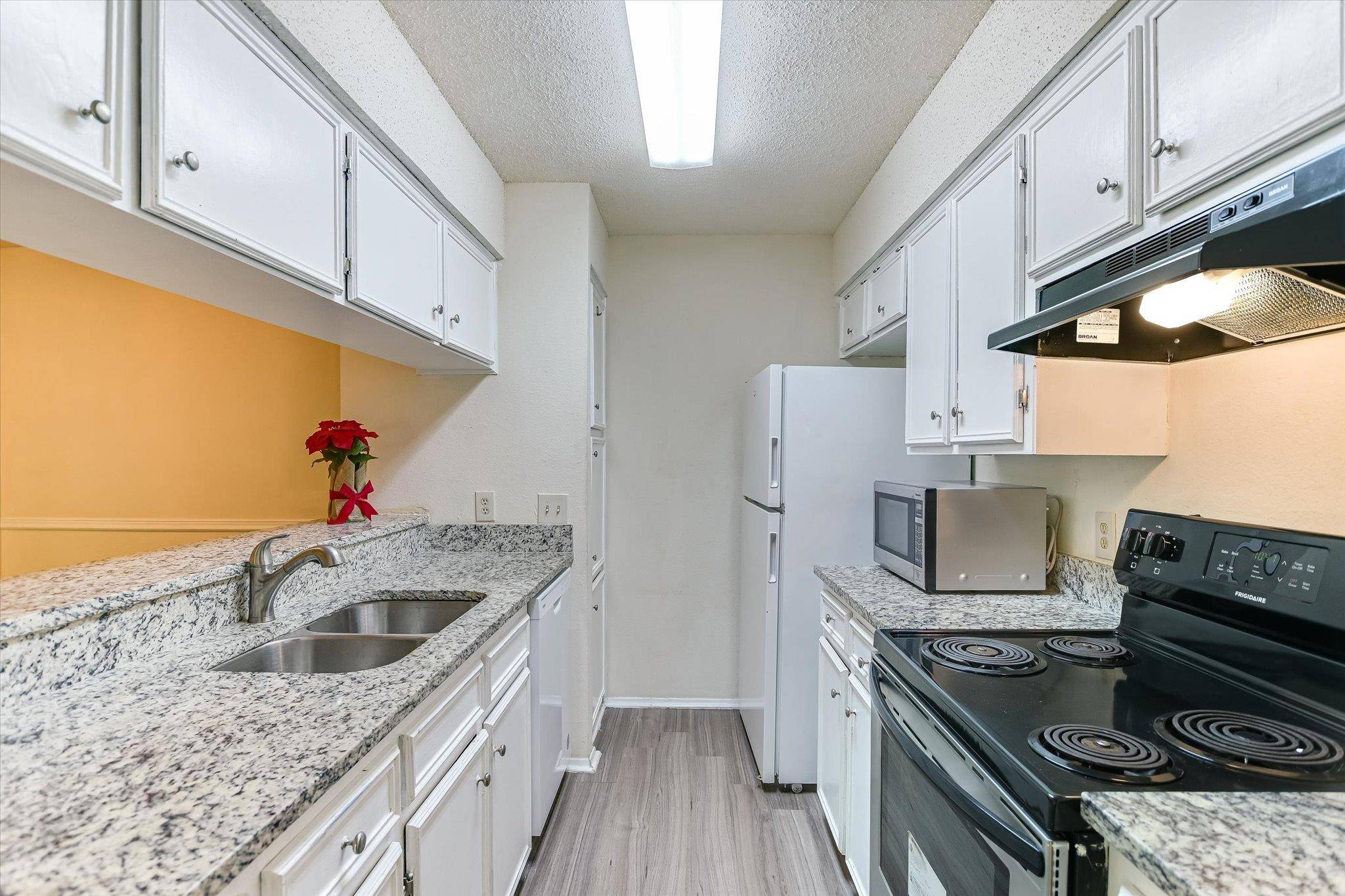 10616 Mellow Meadows DR #18B, Austin, TX 78750