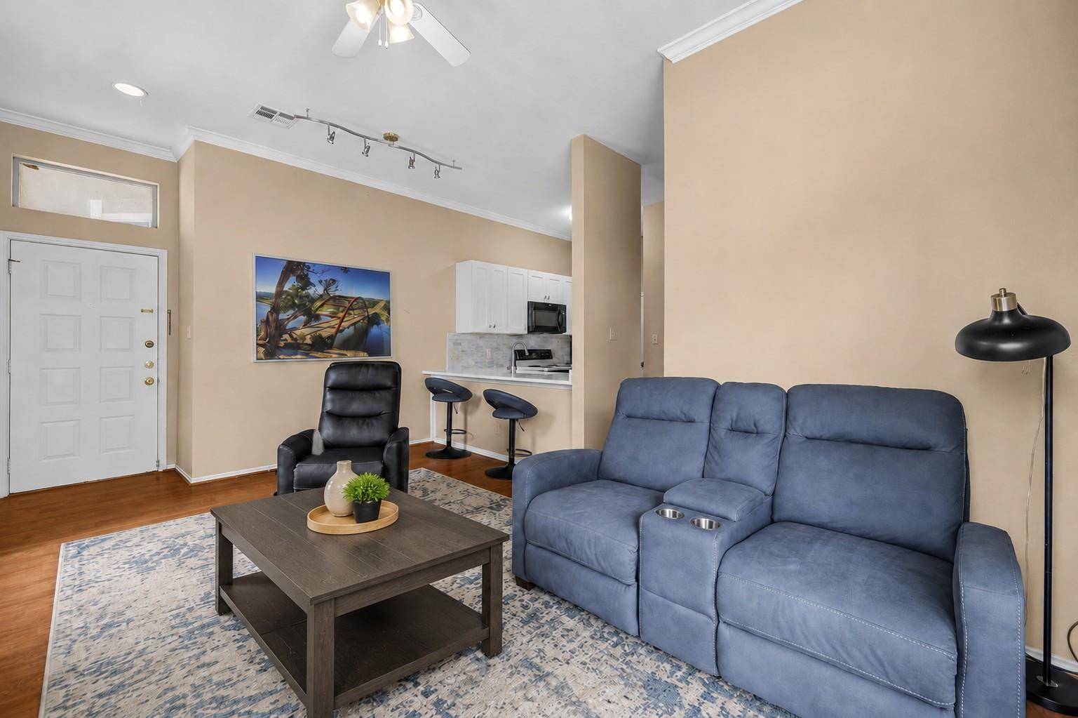 2802 Nueces ST #201, Austin, TX 78705